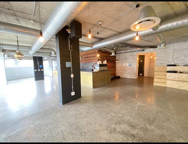 310M² OFFICE TO LET IN GARDENS
